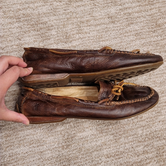 Frye Women's Moccasin Shoes - Picture 7 of 10